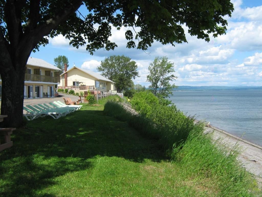 Motel Carleton-sur-Mer — 28 chambres, Baie des Chaleurs, Gaspésie — à vendre 1 795 990$